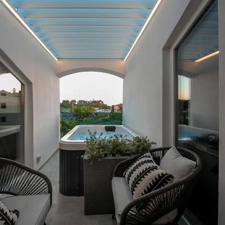 Vala Premium With Whirlpool Ferienhaus *