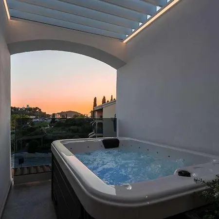 Ferienhaus Vala Premium With Whirlpool Vrsar